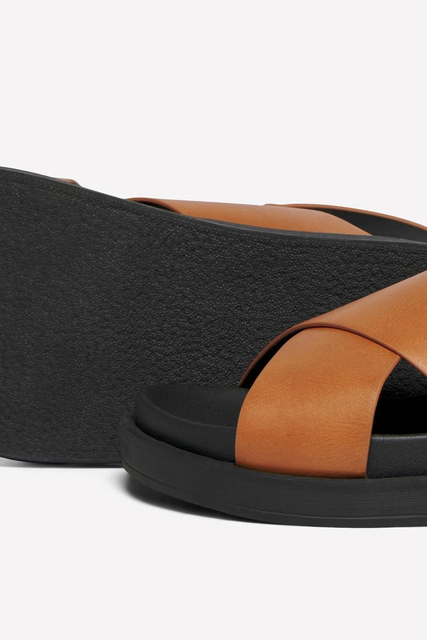 Minnie Slingback Sandal - Cognac