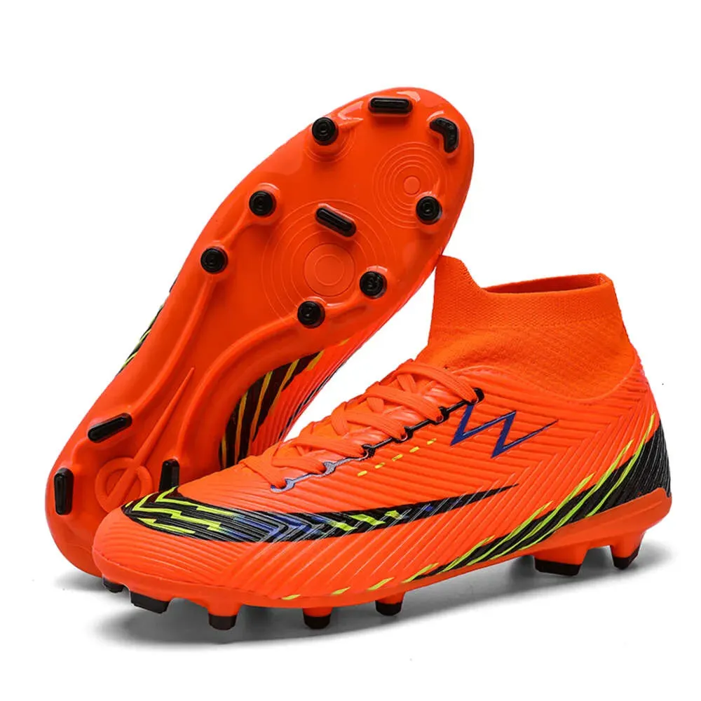 New High Quality Boots TPU Natural Grass Anti slip and Breathable Soccer Match men Football Shoes