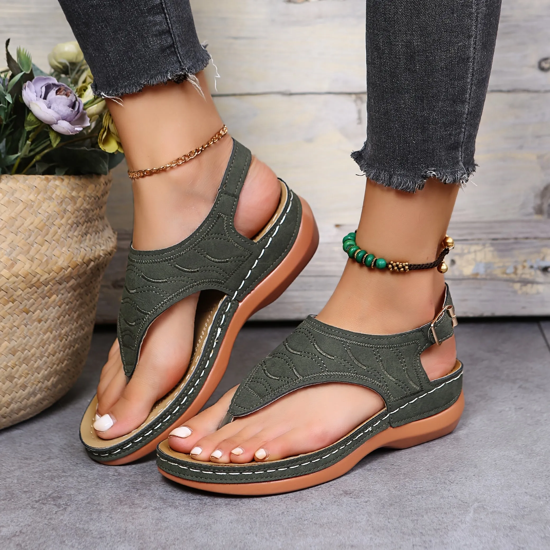 Women's Wedge Flip Flops Sandals Rome Style Solid Color Open Toe Buckle Strap Non-slip Shoes